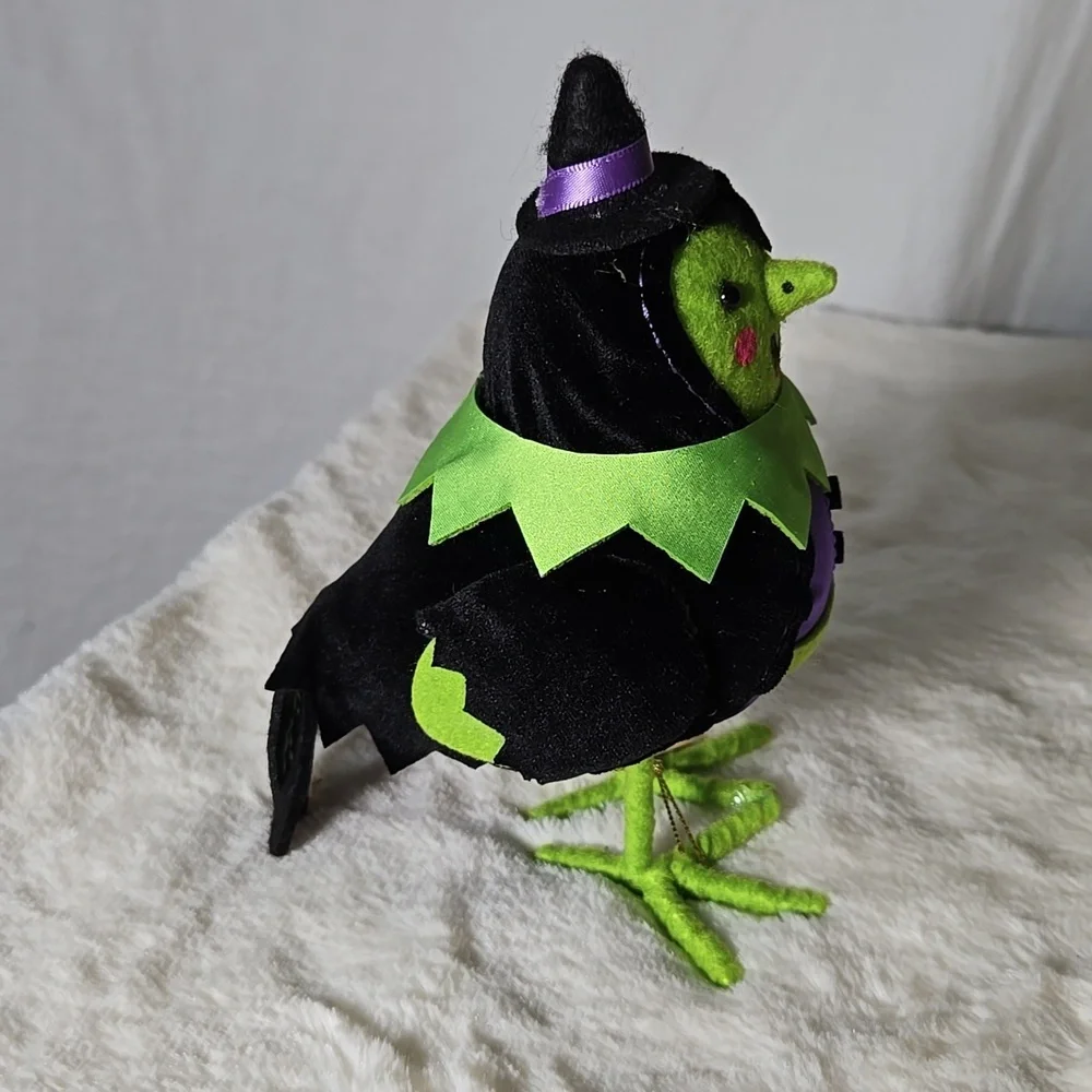 2024 Hyde and Eek Collectible Bird Spellma NWT Target Halloween - Picture 6 of 8